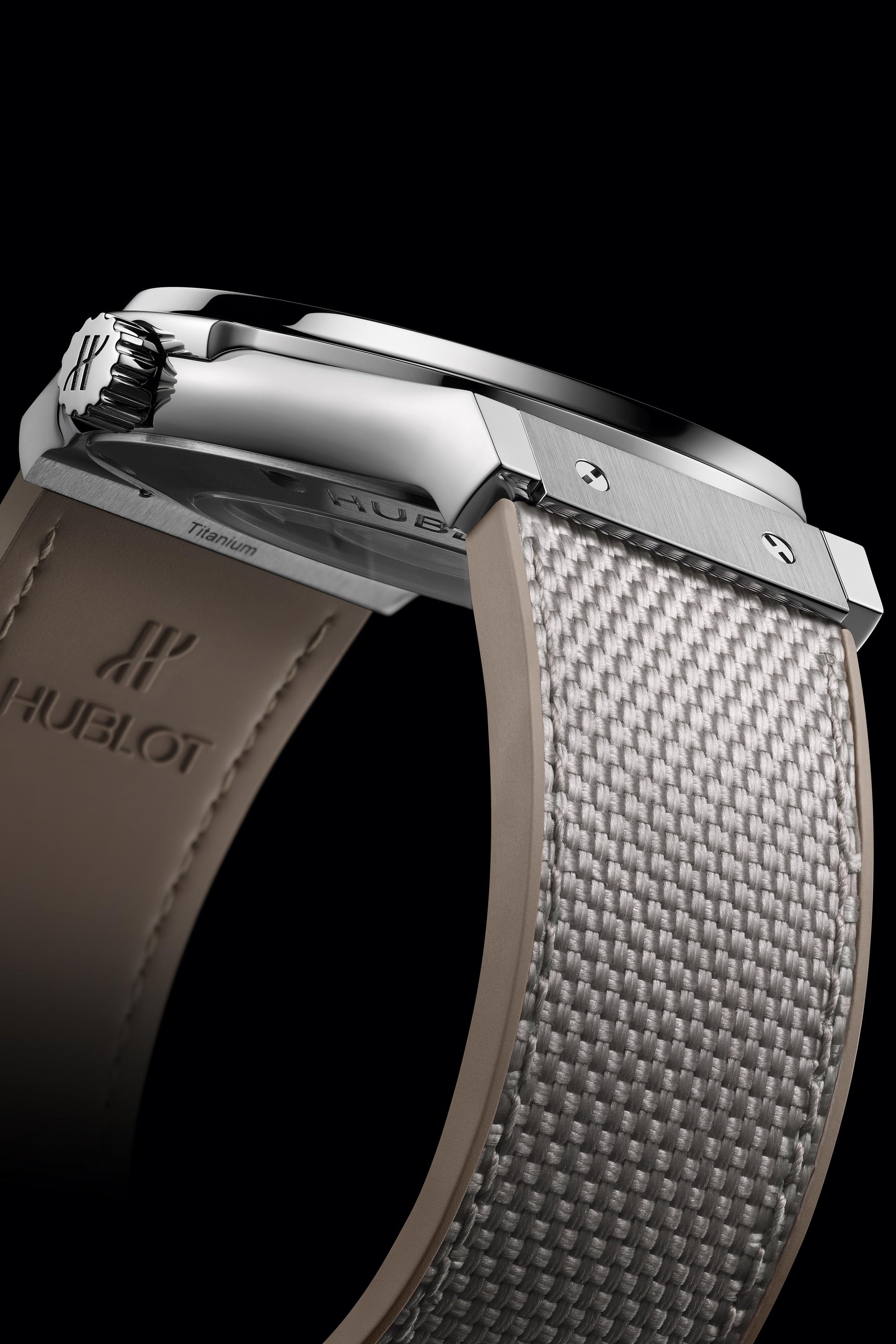 Classic Fusion Essential Taupe 45 mm Watch