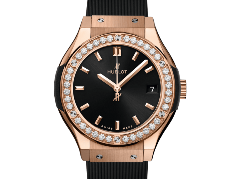 Classic Fusion King Gold Diamond Black Dial Rubber Strap Watch 33MM