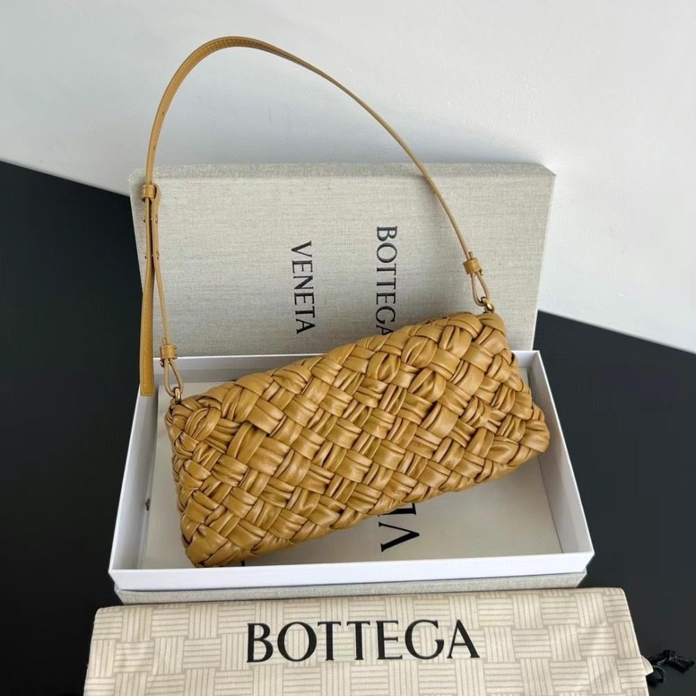 Bottega Veneta Kalimero Cha-Cha