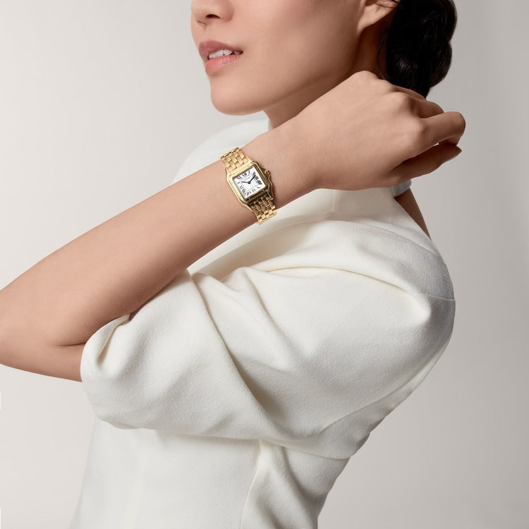 Panthère Medium 29mm x 37mm Yellow Gold Blue Sapphire Crown Silvered Dial Yellow Gold Bracelet Quartz Watch