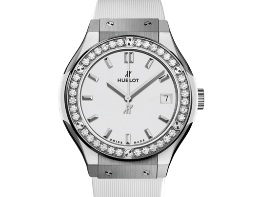 Classic Fusion Titanium White Diamonds 33 mm