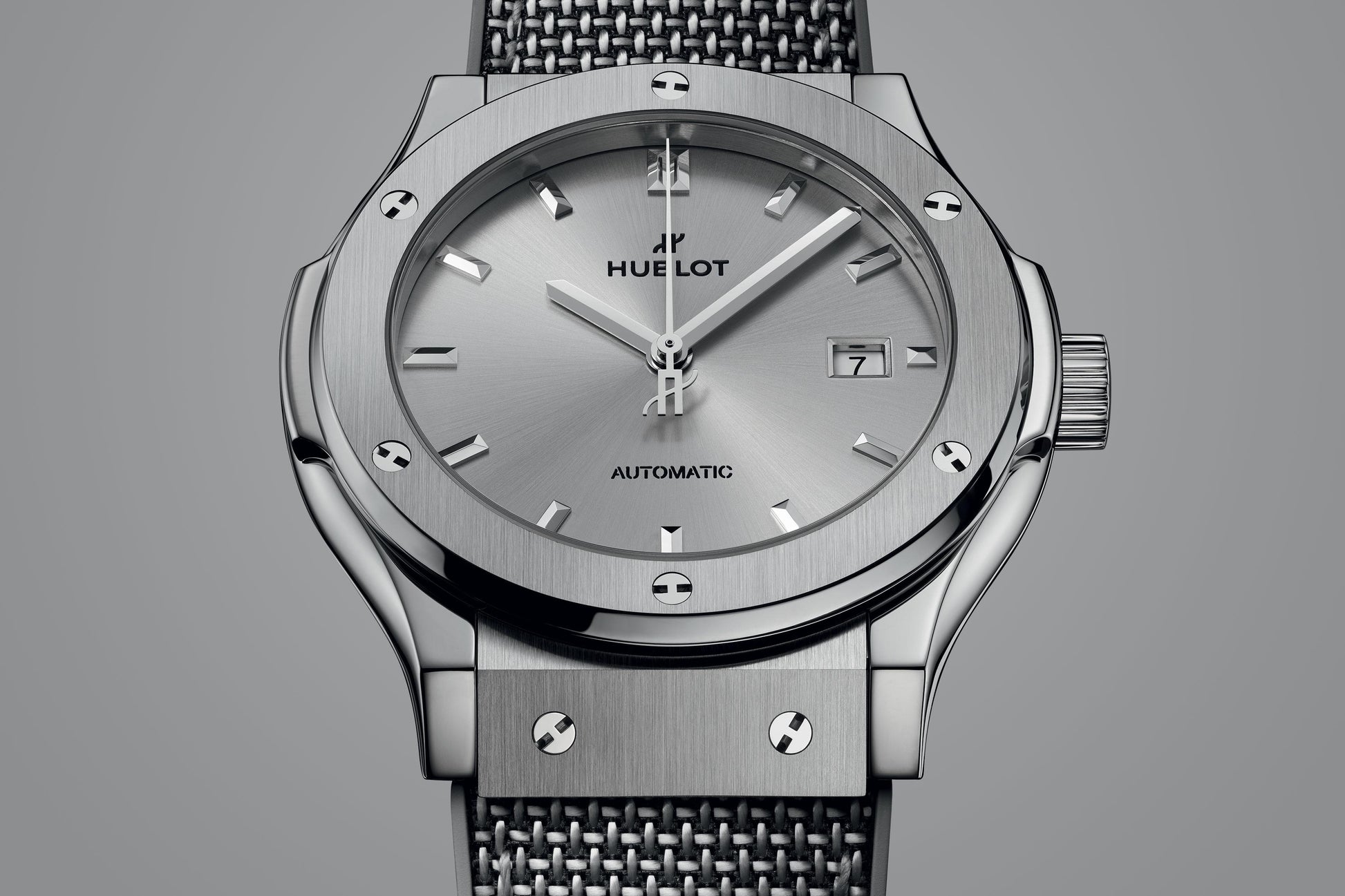 Classic Fusion Essential Grey 42 mm Titanium Watch