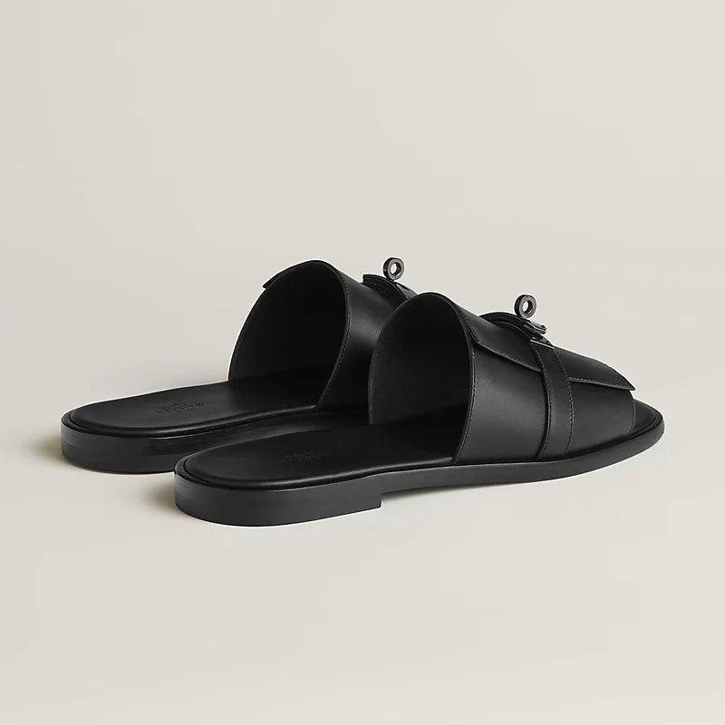 Gabriel Sandal