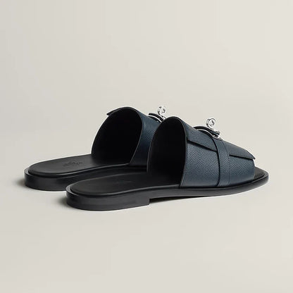 Gabriel Sandal