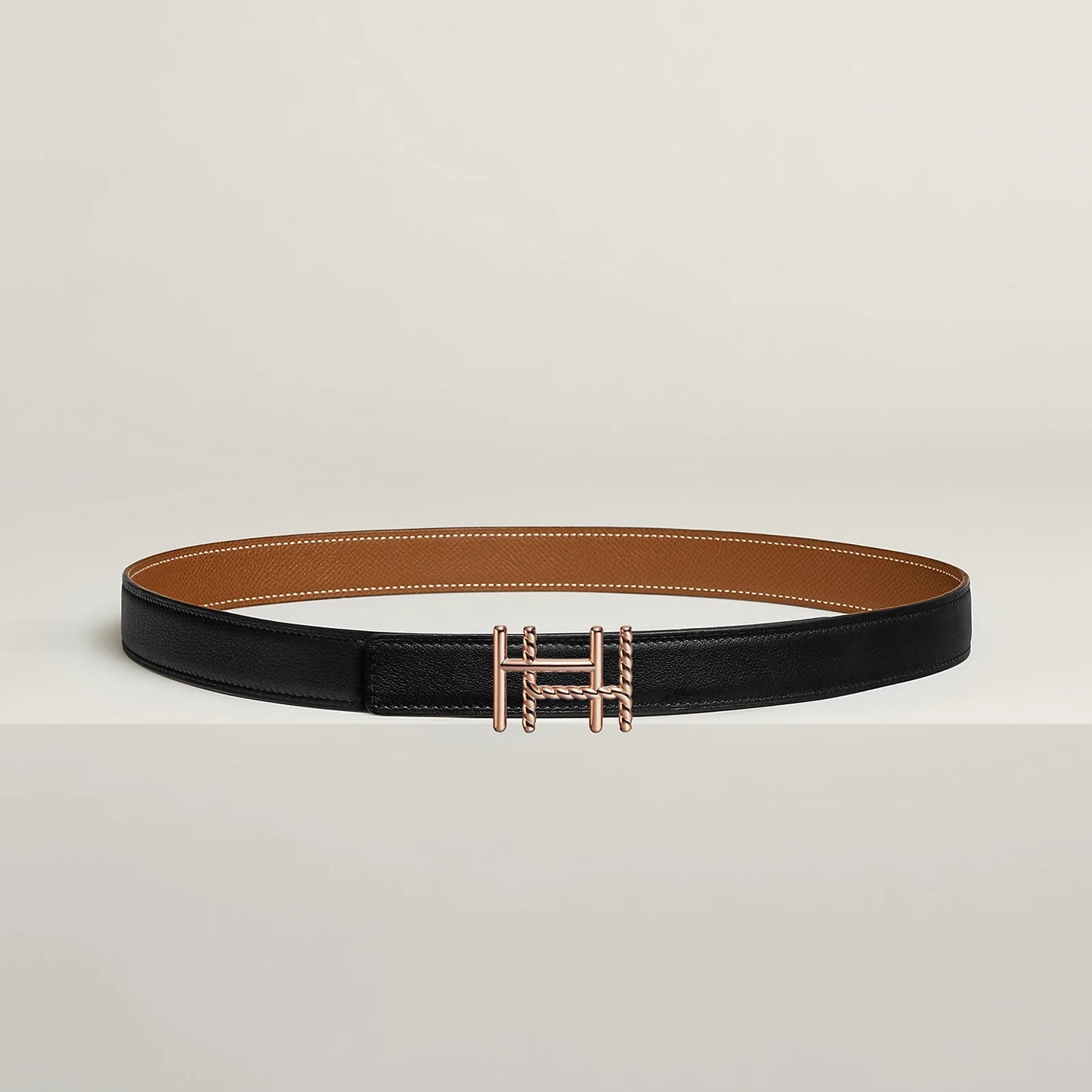 H AU CARRE TWIST BELT BUCKLE & REVERSIBLE LEATHER STRAP 24 MM