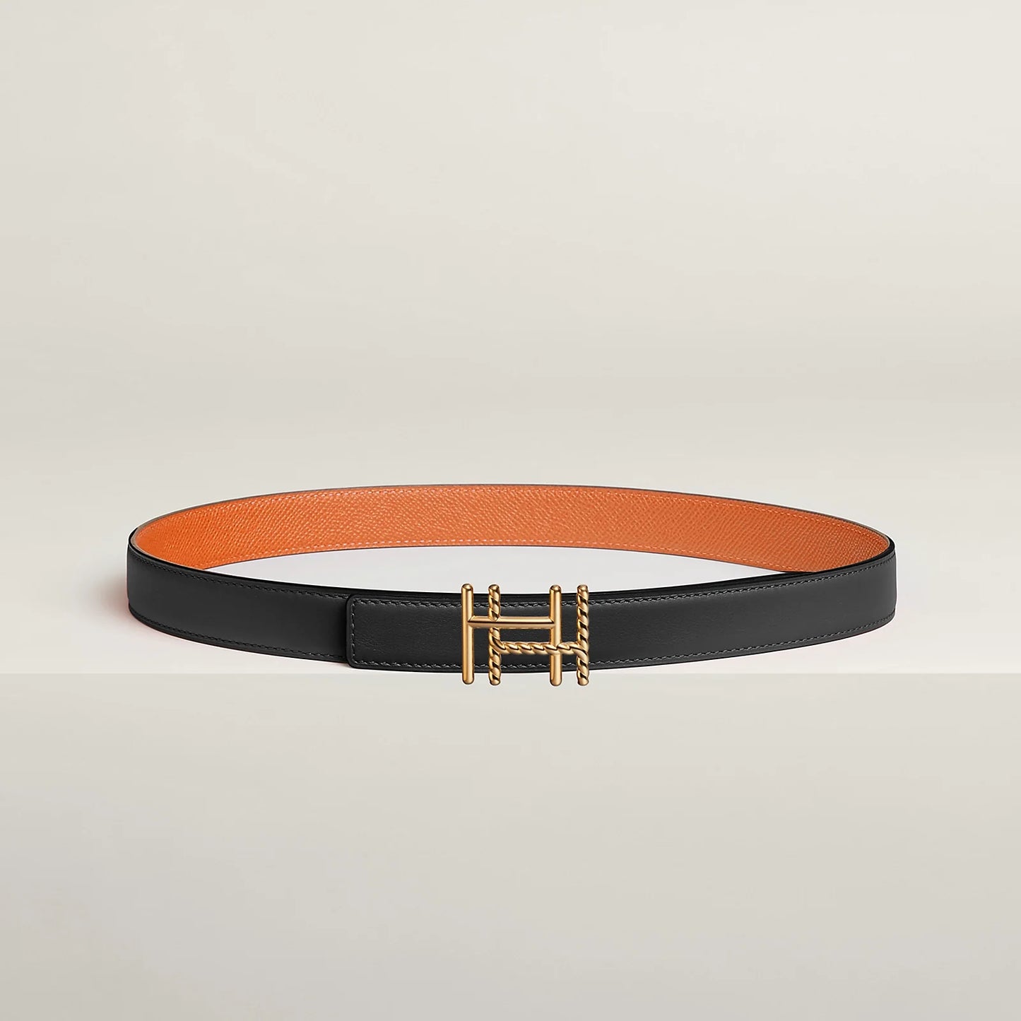 H AU CARRE TWIST BELT BUCKLE & REVERSIBLE LEATHER STRAP 24 MM