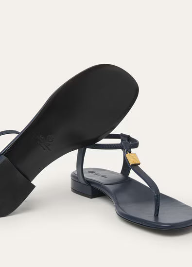 Crown Blue -  Rosehip Berries Infra Sandal