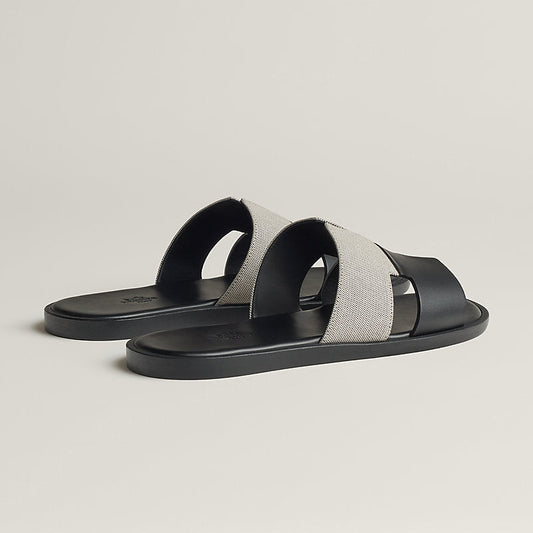 Prunoir/Noir Izmir sandal