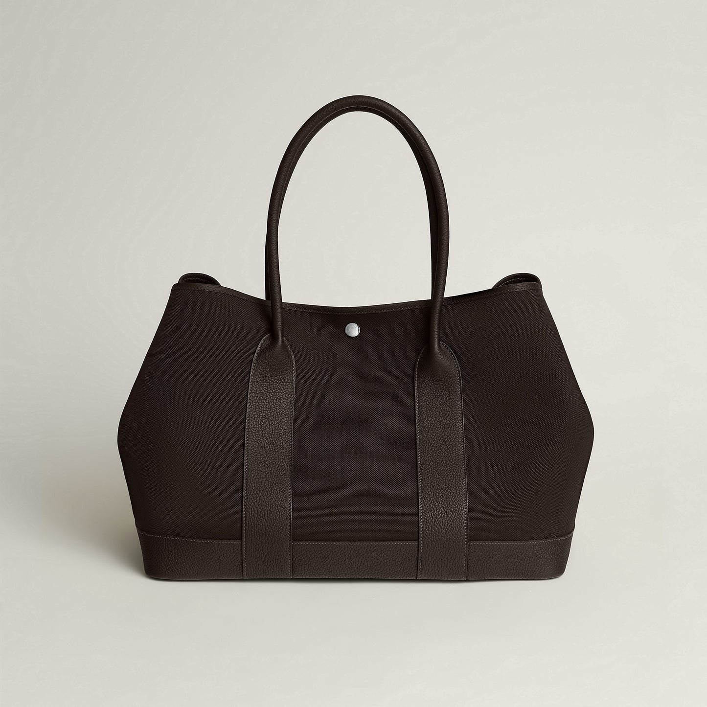 Hermès NEO GARDEN VOYAGE 30 Black color 01