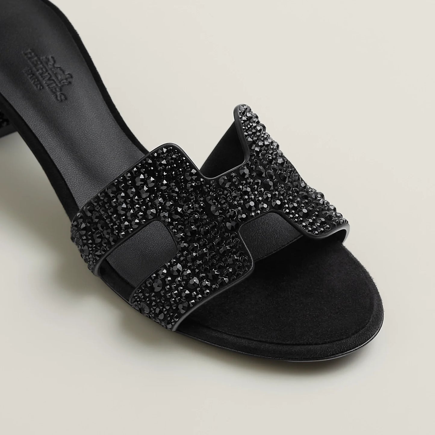 Noir Oasis Sandal