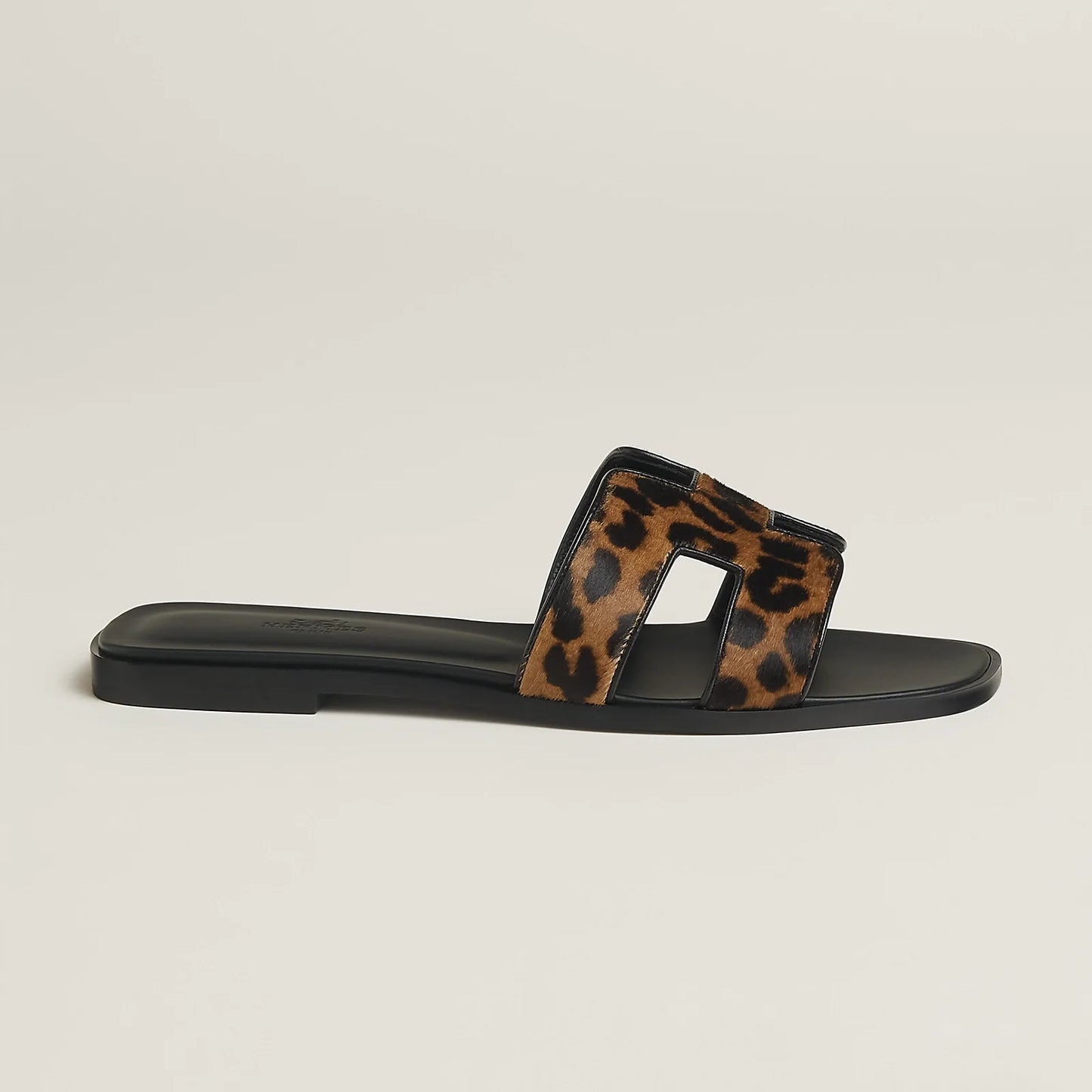 Gold/Noir Oran sandal