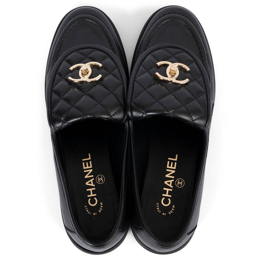 CHANEL black leather Size 35